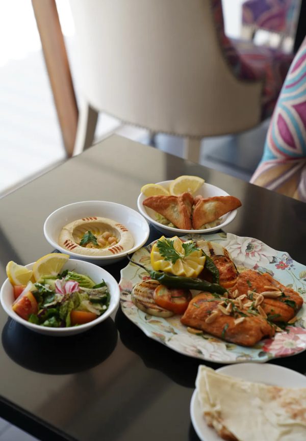 مطعم الديوان - Al Diwan Lebanese Cuisine