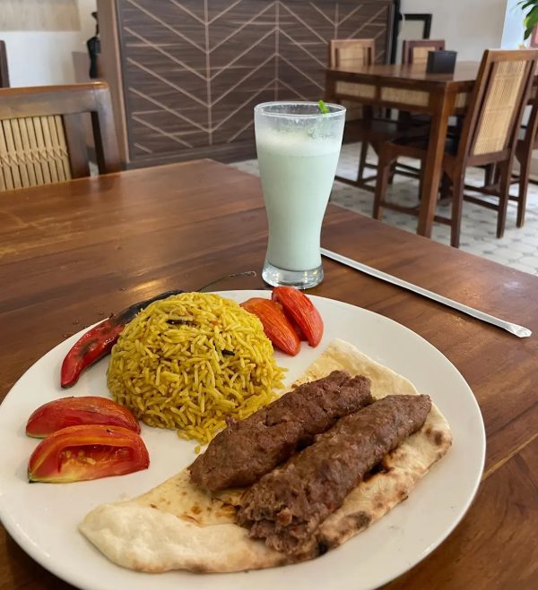 مطعم أمواج - Amouage 