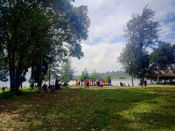 بحيرة سيتو سيلونكا - Situ Cileunca