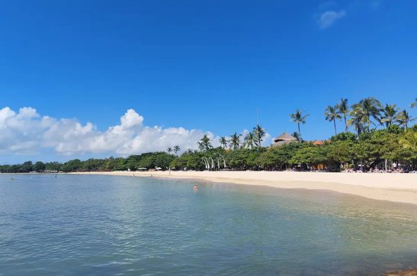شاطئ نوسا دوا - Nusa Dua Beach