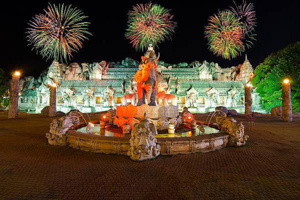 الفعاليات الثقافية والعروض الترفيهية