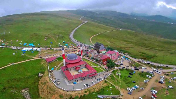 مرتفعات السلطان مراد طرابزون