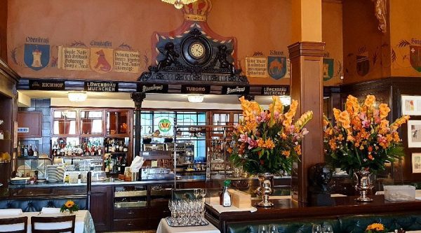 Kronenhalle Restaurant