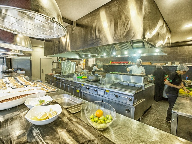 مطعم جيبهانلك (Cephanelik Restaurant)