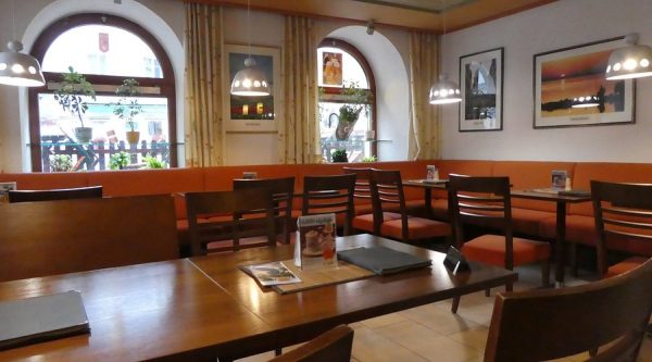 Café Derbl Hallstatt city