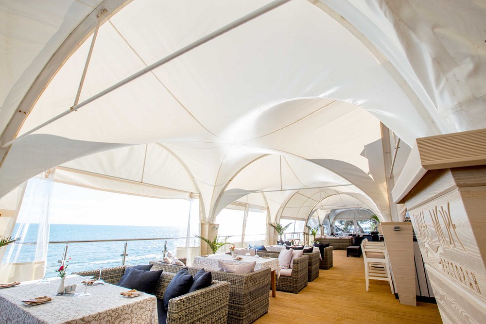 مطعم “سينيييه مورِييه” (Sinee More) مطعم “سينيييه مورِييه” (Sinee More)